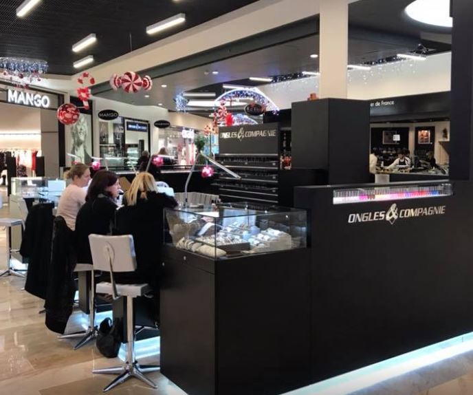 ongles compagnie.JPG